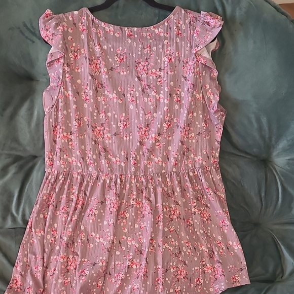 Pink Flutter Sleeve Ruffled Blouse - Picture 2 of 4